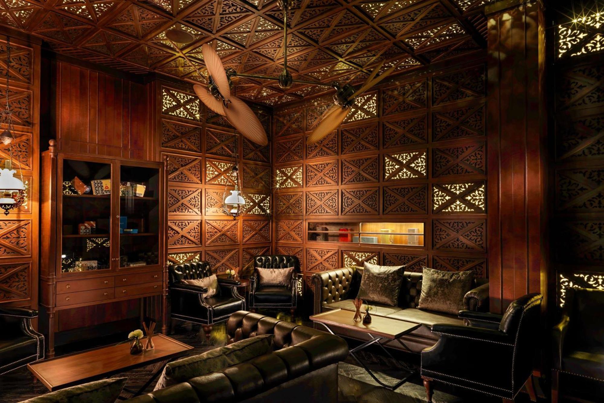 Hotel Muse Bangkok, Autograph Collection Esterno foto The interior of the bar