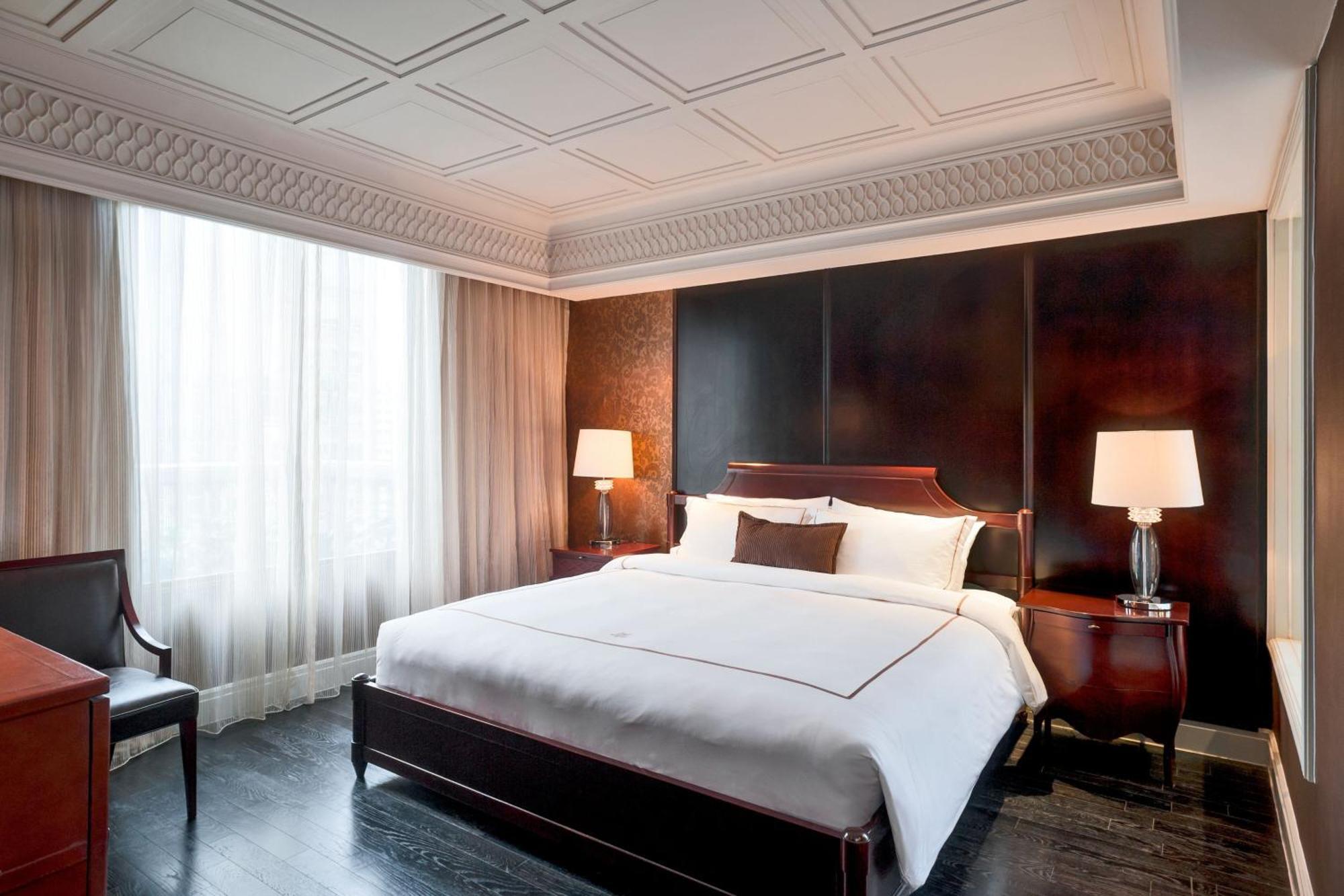 Hotel Muse Bangkok, Autograph Collection Esterno foto A bedroom at the hotel