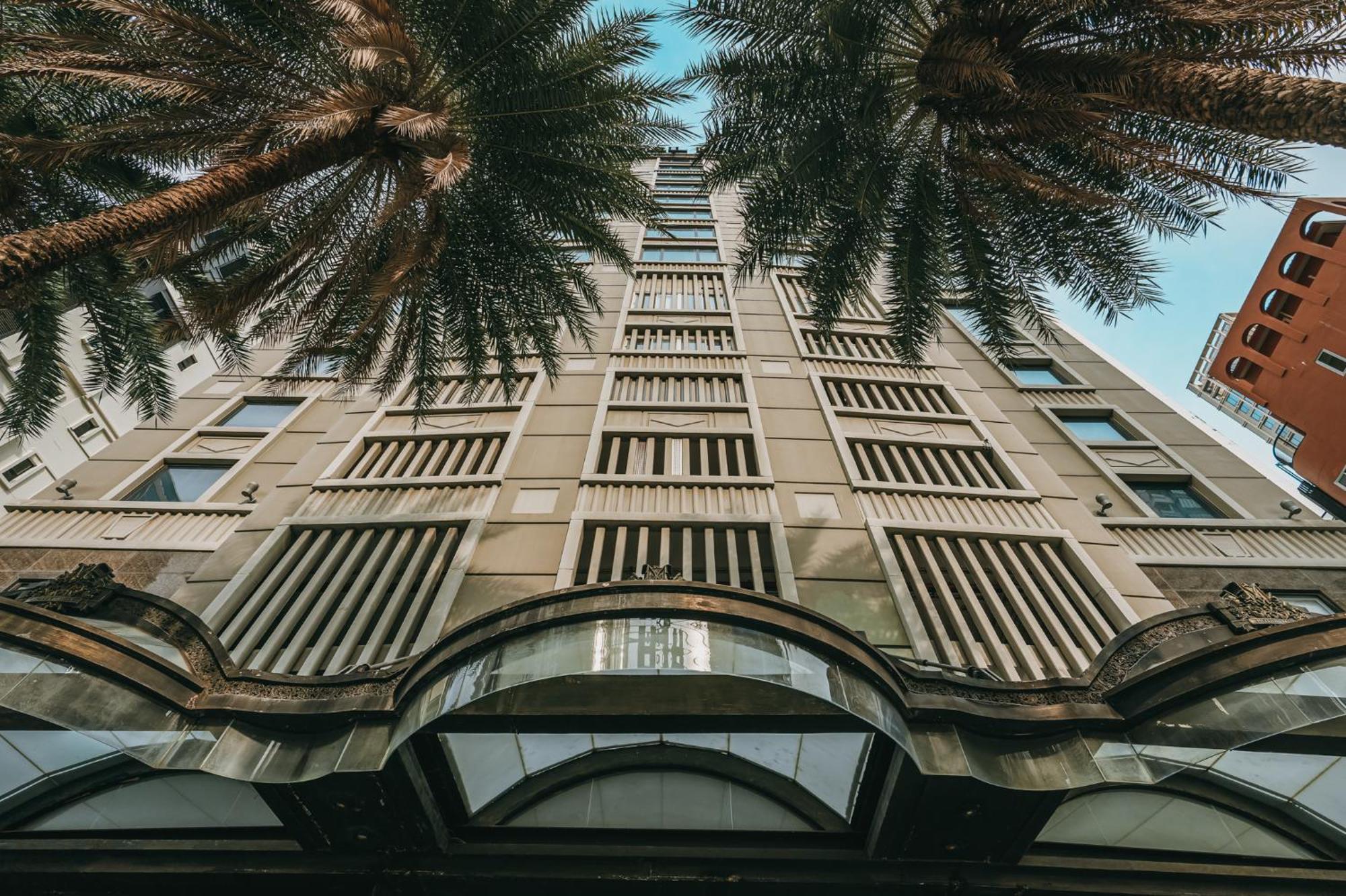 Hotel Muse Bangkok, Autograph Collection Esterno foto The hotel's facade